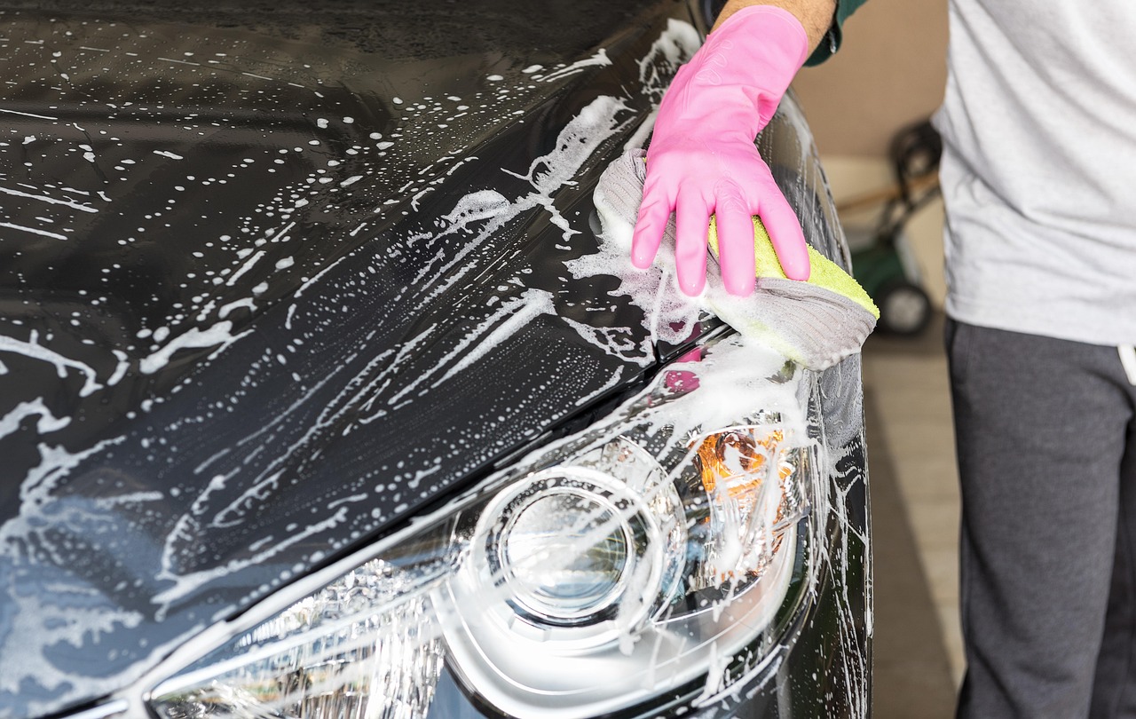 wash a car, car wallpapers, car, blue, business, clean, washing powder, dust, nature, dirty, foam, garage, labor, mud, reflection, screen, serve, shine, shinning, soap, sponge, station, transport, in the city, vehicle, wash, water, wax, window, wiper, work, worker